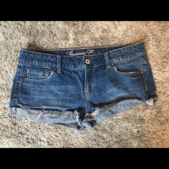 ❗️SOLD❗️🐠American Eagle Jean Shorties🐠 - Picture 3 of 5